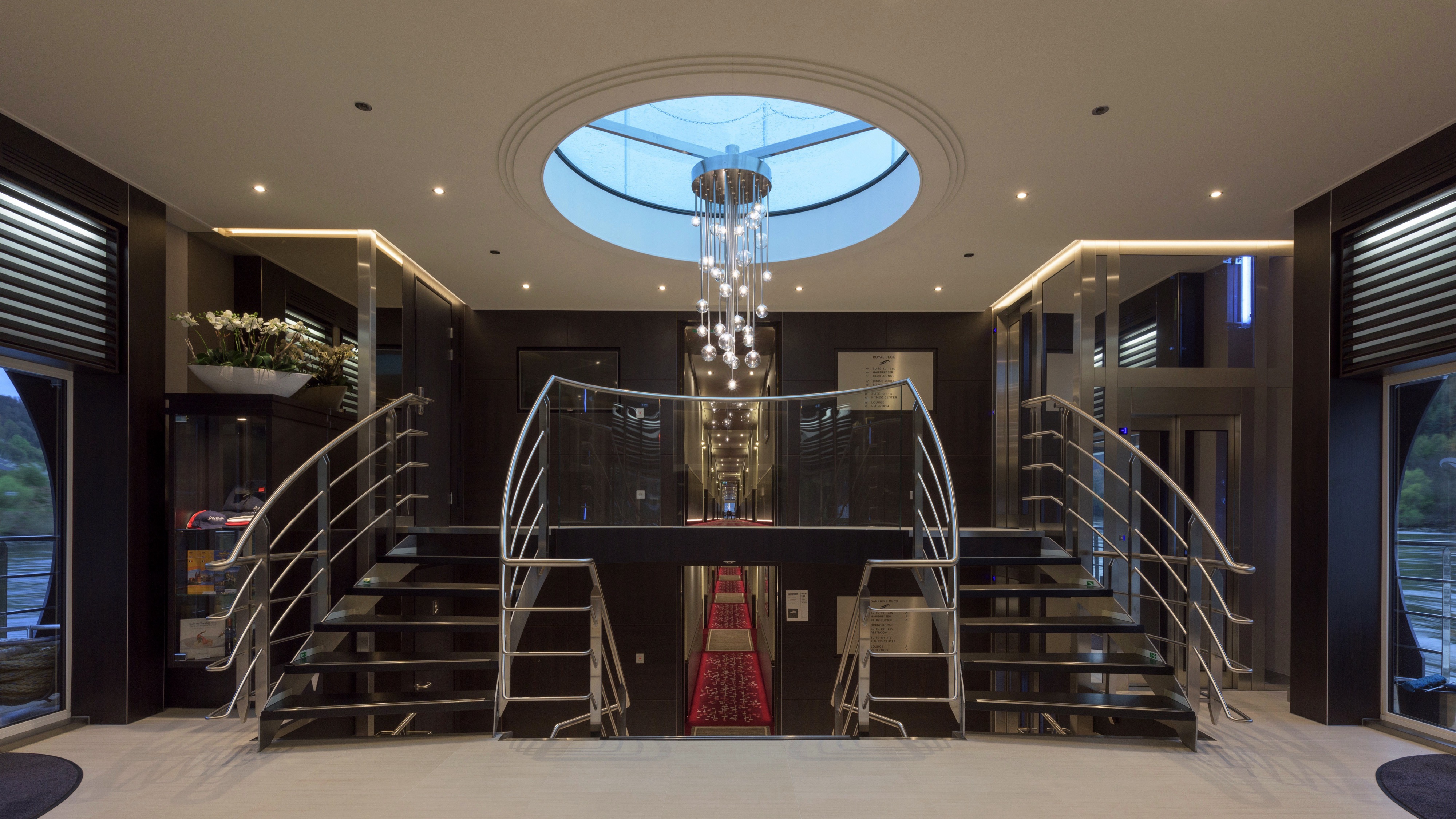 Avalon Waterways, Avalon Passion, Atrium.jpg